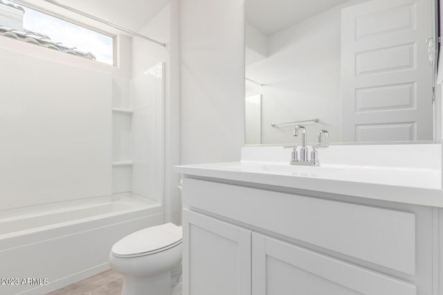 8529 S 67th Drive, Laveen, AZ 85339