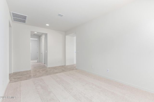 8529 S 67th Drive, Laveen, AZ 85339