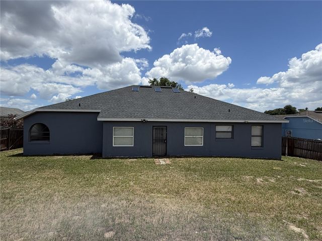 3733 WEETAMOO CIRCLE, Orlando, FL 32818