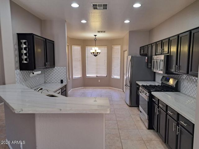 2045 E INDIAN WELLS Drive, Chandler, AZ 85249