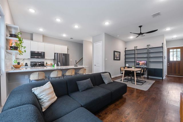 5423 Camaguey Street, Houston, TX 77023