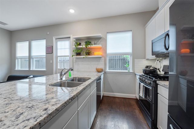 5423 Camaguey Street, Houston, TX 77023