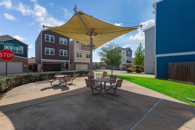 5423 Camaguey Street, Houston, TX 77023