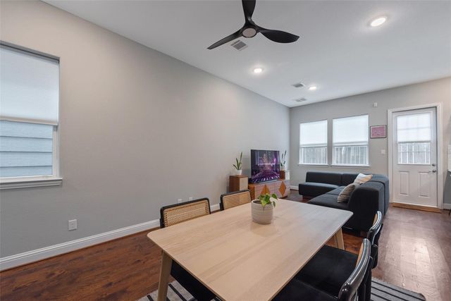 5423 Camaguey Street, Houston, TX 77023