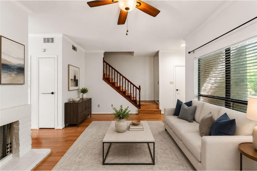 11711 Memorial Drive 597, Houston, TX 77024