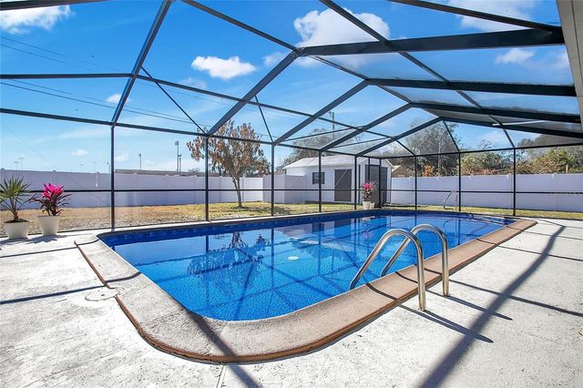 2115 LAKE HOLLOWAY BOULEVARD, Lakeland, FL 33801