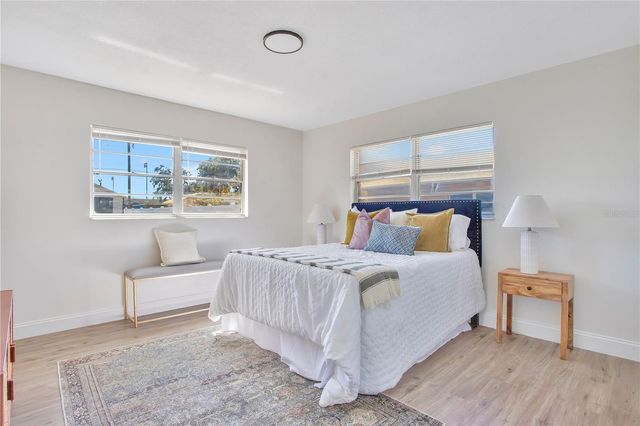 2115 LAKE HOLLOWAY BOULEVARD, Lakeland, FL 33801