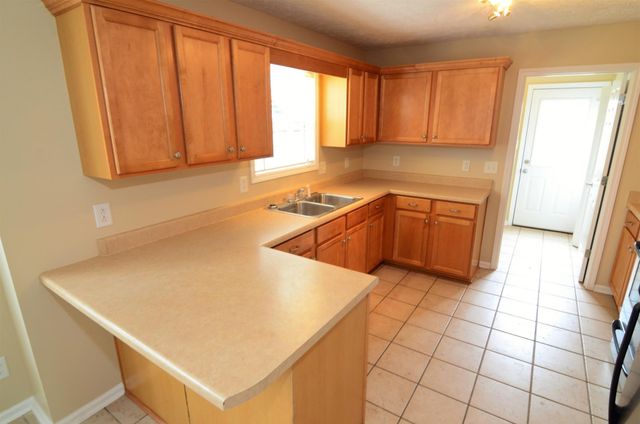 3435 Heatherwood Trace, Clarksville, TN 37043
