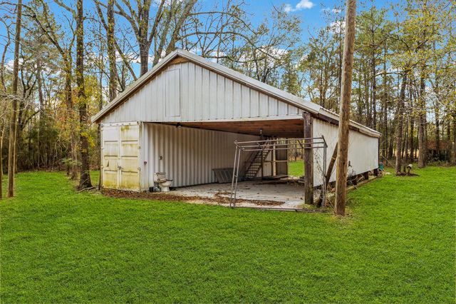 4826 Old Israel Road, Livingston, TX 77351