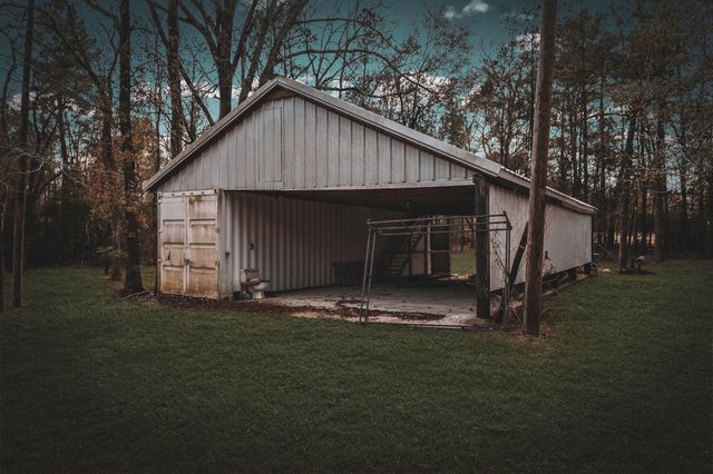 4826 Old Israel Road, Livingston, TX 77351