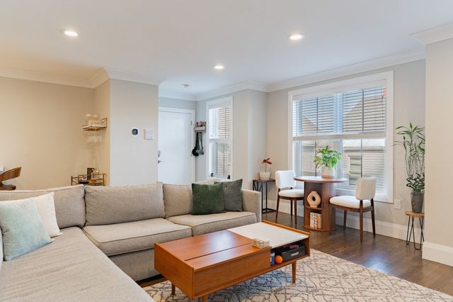 21-A High St 1, Milton, MA 02186