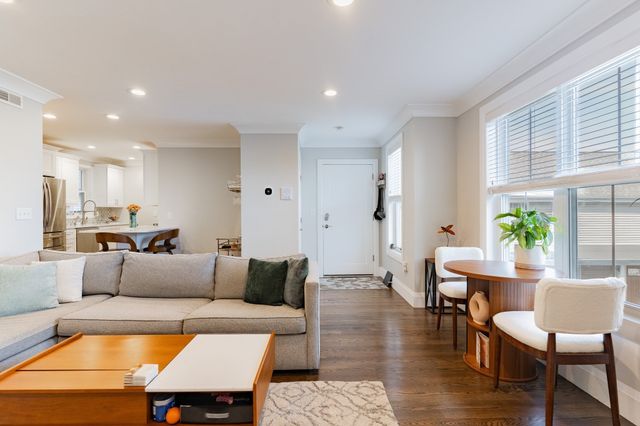 21-A High St 1, Milton, MA 02186