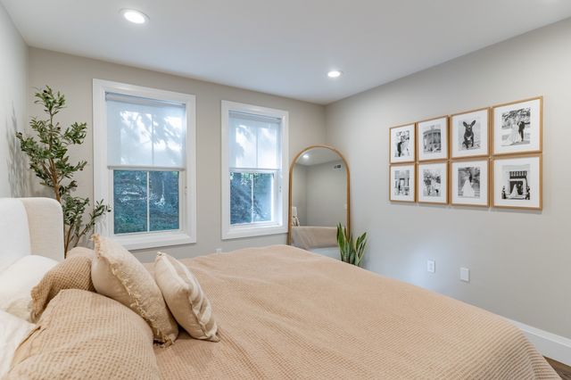 21-A High St 1, Milton, MA 02186