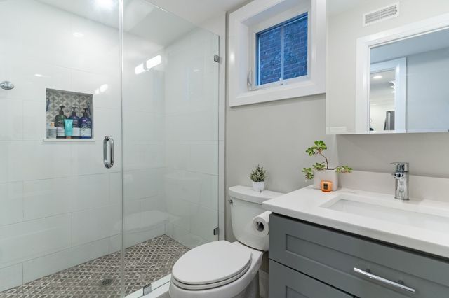 21-A High St 1, Milton, MA 02186