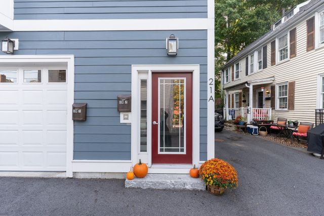 21-A High St 1, Milton, MA 02186