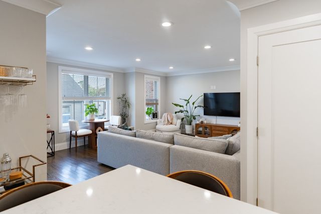 21-A High St 1, Milton, MA 02186