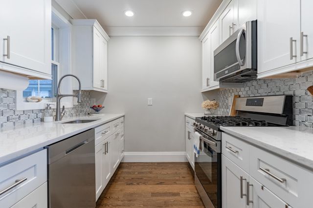 21-A High St 1, Milton, MA 02186