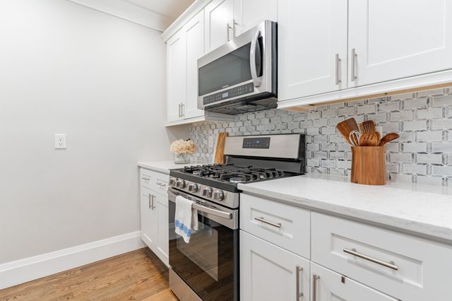 21-A High St 1, Milton, MA 02186