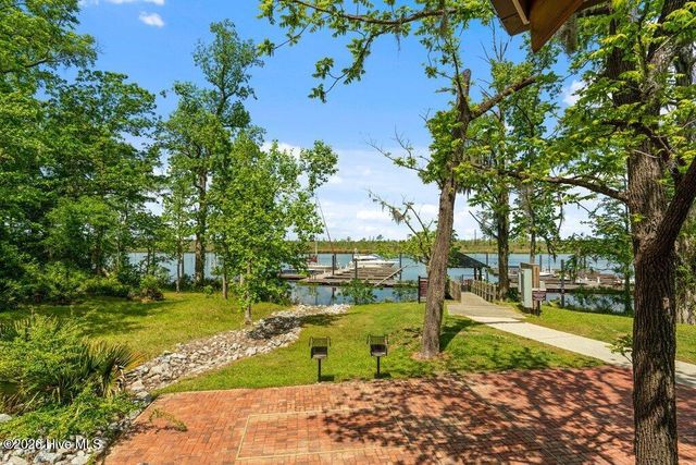 3606 Barnesmore Drive, Castle Hayne, NC 28429
