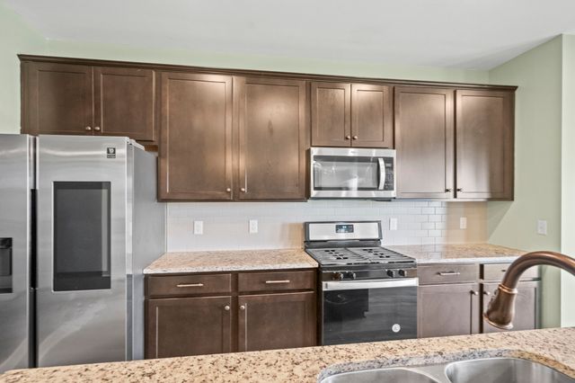 4394 Socata Ct, Cross Plains, TN 37049