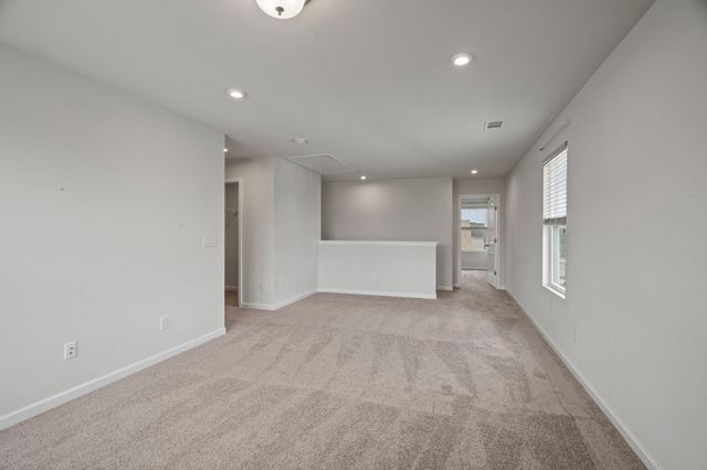 4394 Socata Ct, Cross Plains, TN 37049