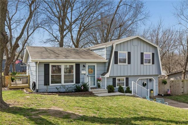 1605 NE 62nd Terrace, Gladstone, MO 64118