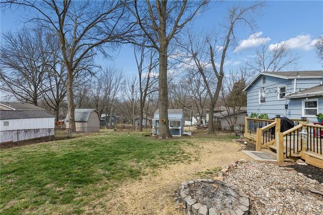 1605 NE 62nd Terrace, Gladstone, MO 64118