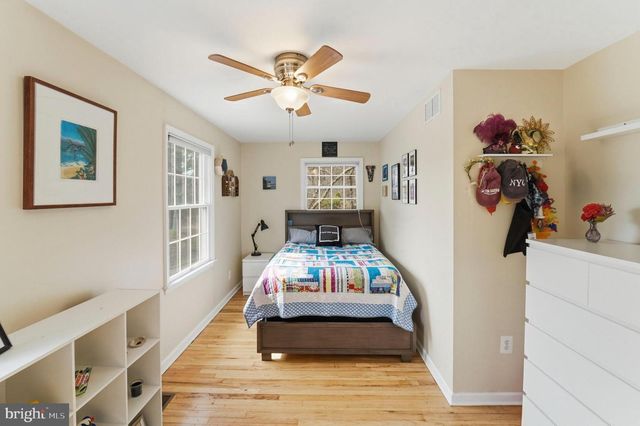 1212 BEAR TAVERN RD, Titusville, NJ 08560