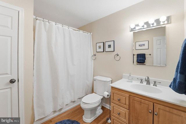 1212 BEAR TAVERN RD, Titusville, NJ 08560