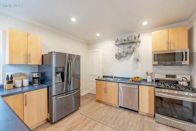 540 Hayes AVENUE, Racine, WI 53405