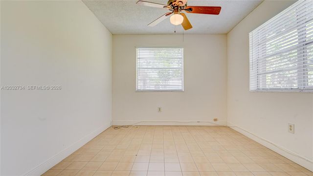 6560 SW 34th Street, Miami, FL 33155