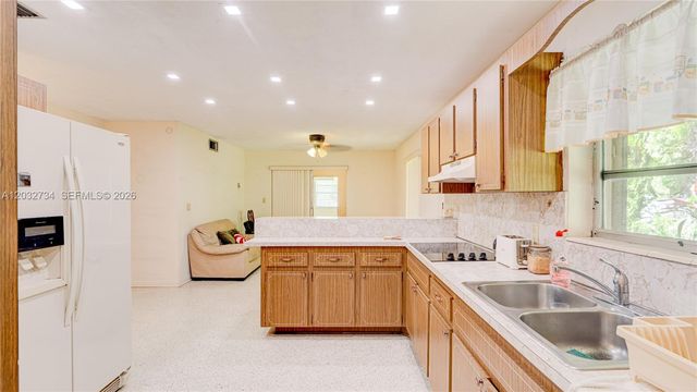 6560 SW 34th Street, Miami, FL 33155