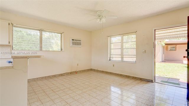 6560 SW 34th Street, Miami, FL 33155