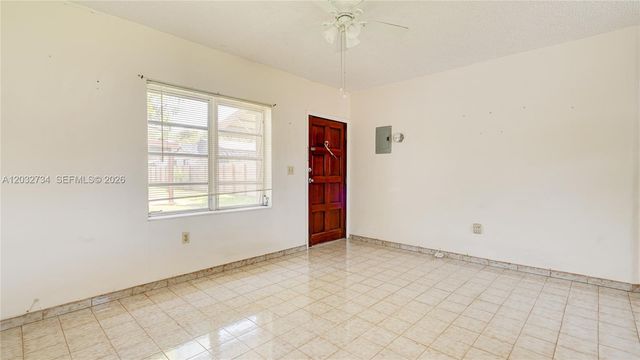6560 SW 34th Street, Miami, FL 33155