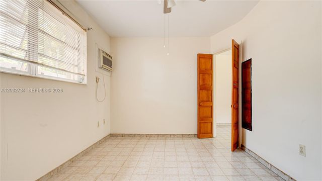 6560 SW 34th Street, Miami, FL 33155