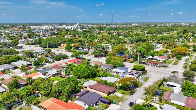 6560 SW 34th Street, Miami, FL 33155