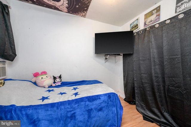 282 ASHMORE AVE, Trenton, NJ 08611