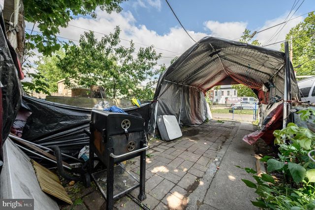 282 ASHMORE AVE, Trenton, NJ 08611