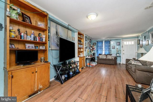 282 ASHMORE AVE, Trenton, NJ 08611