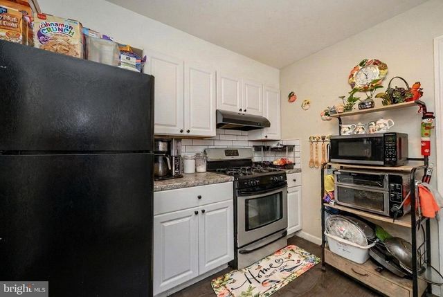 282 ASHMORE AVE, Trenton, NJ 08611