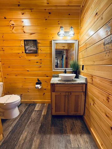 2124 Megan Ridge Drive, Sevierville, TN 37876