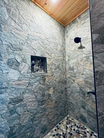 2124 Megan Ridge Drive, Sevierville, TN 37876