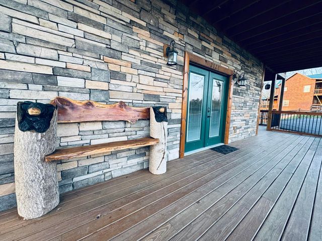 2124 Megan Ridge Drive, Sevierville, TN 37876