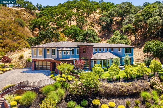 401 Legacy Dr, Alamo, CA 94507