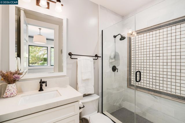 401 Legacy Dr, Alamo, CA 94507