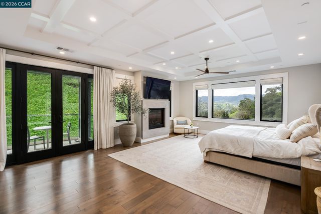 401 Legacy Dr, Alamo, CA 94507