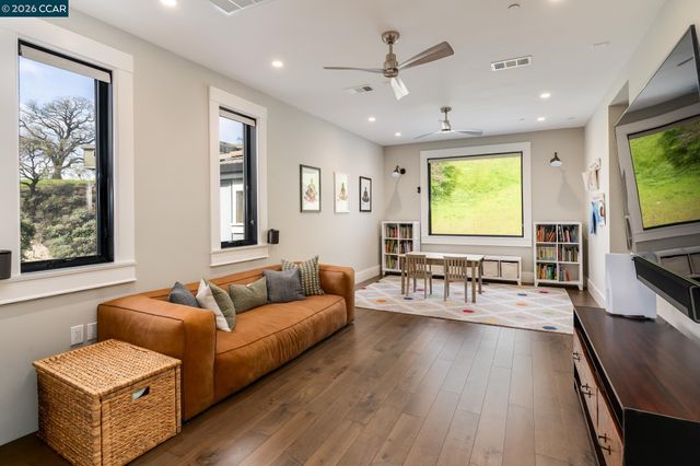 401 Legacy Dr, Alamo, CA 94507