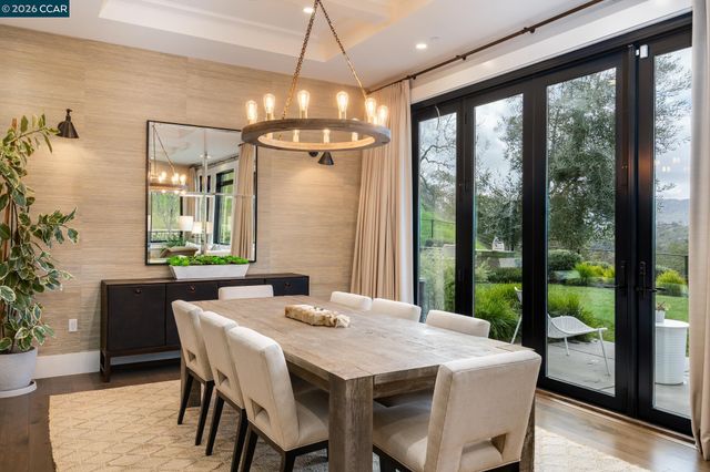 401 Legacy Dr, Alamo, CA 94507