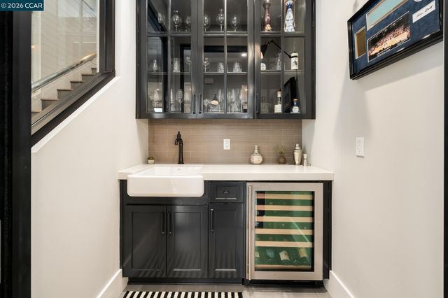 401 Legacy Dr, Alamo, CA 94507