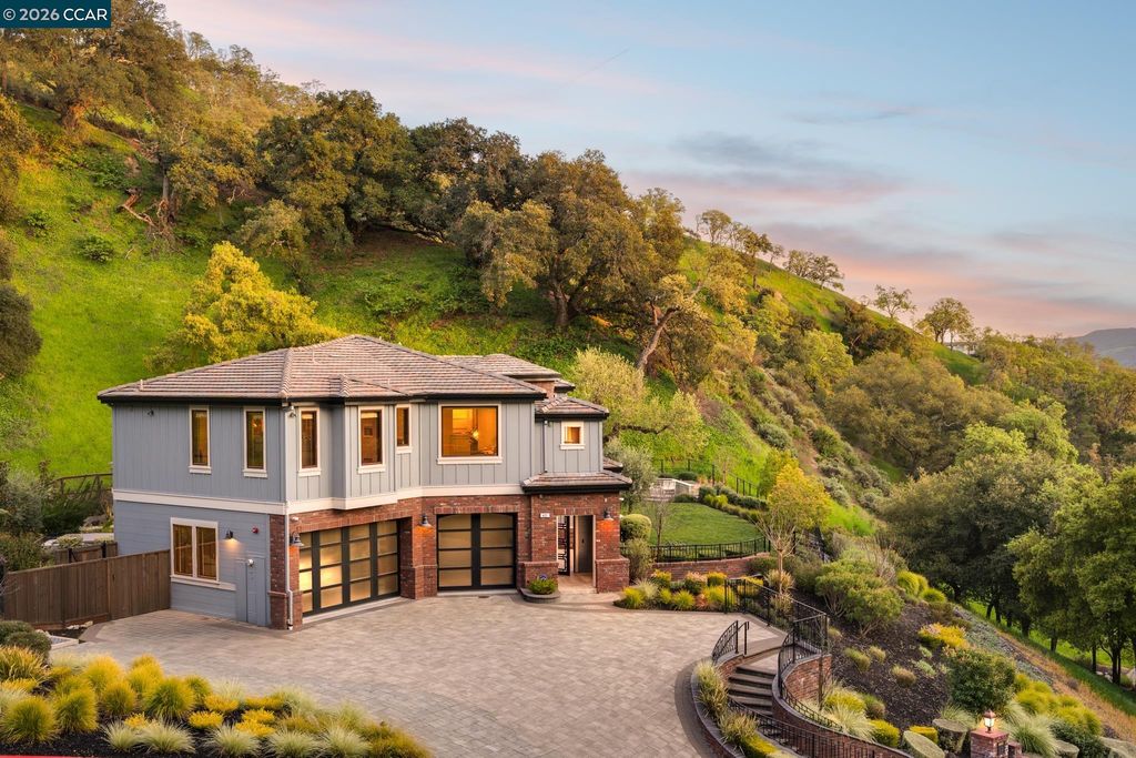 401 Legacy Dr, Alamo, CA 94507